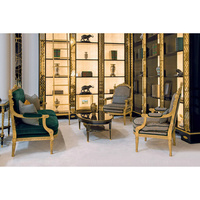 Fauteuil de luxe en bois massif doré sculpté à la main, style néoclassique Louis XVI français, pour la décoration de villa et de maison