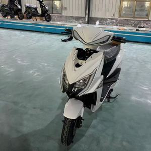 Vélo électrique à gros pneus 1200 <span class=keywords><strong>Watts</strong></span> Nouveau vélo électrique populaire Moto électrique Vélo électrique E-<span class=keywords><strong>bike</strong></span> - Product Image 2