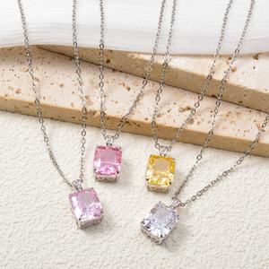 Colgantes de Cadena con Dijes de Latón Geométricos de Lujo Personalizados al por Mayor, Chapados en Oro de 18K con Circonita, para Collares de Mujer - Product Image 4