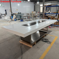 Tables de conférence en forme de T au design intelligent multifonctionnel Table de conférence moderne en pierre de quartz blanc