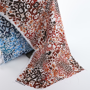 Kızlar elbiseler gömlek fabrika için 100% organik pamuklu kumaş özelleştirilebilir çiçek desen dijital baskı orta ağırlık - Product Image 6