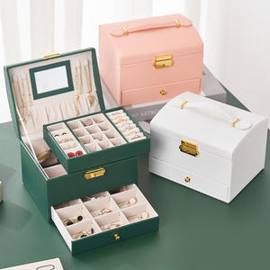 Organisateur de bijoux vintage anti-poussière multicouche avec serrure - Product Image 2