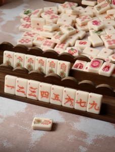 Set di Mahjong Americano Personalizzato Desert Rose, 160 Tessere <span class=keywords><strong>in</strong></span> Acrilico Inciso di Alta Qualità, Lussuoso Set Verde Heritage - Product Image 3