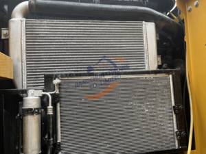 เครื่องขุดตีนตะขาบตีนตะขาบรถ320B 330D 20T 320GC สำหรับ320D แมวเครื่องยนต์มือสองมีมอเตอร์แกนเกียร์ - Product Image 4