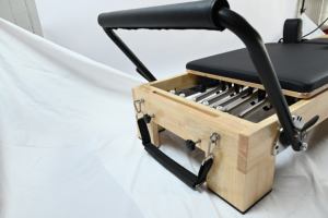 Máquina de <span class=keywords><strong>Pilates</strong></span> <span class=keywords><strong>Reformer</strong></span> de Roble de Alta Calidad a Bajo Precio - Cama de <span class=keywords><strong>Pilates</strong></span> - Product Image 6