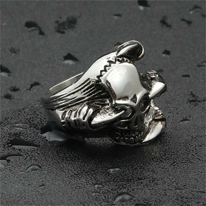 Anillo de Esqueleto Plateado para Hombre, Estilo Punk, Acero Inoxidable, Calavera Hueca, Joyería, Regalo 260124 - Product Image 3