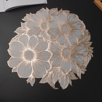 Nouveau Set de Table Rond en PVC Doré et Argenté en Forme de Fleur, Résistant à la Chaleur, Isolant Thermique pour Noël, Restaurant et Décoration Intérieure