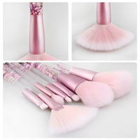 Ensemble de pinceaux de cosmétiques de maquillage de sables mouvants synthétiques de paillettes roses professionnelles de beauté en cristal 7pcs