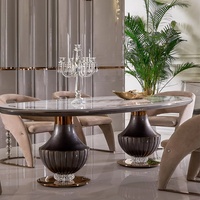 Ovaler Französischer Luxus-Marmor-Esstisch-Set Multifunktionales Modernes Design Massivholzbeine Kristall-Dekor Esszimmermöbel