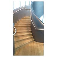 Escalier latéral esthétique au design élégant, durable et résistant aux charges, escalier préfabriqué courbé pour maison duplex