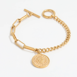 Bracelet personnalisé en acier inoxydable plaqué or 18 carats avec pendentif pièce de monnaie – Bijoux élégants et tendance en gros - Product Image 1