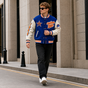 <span class=keywords><strong>Giacca</strong></span> Varsity ODM da Uomo Blu Royal <span class=keywords><strong>Beige</strong></span> Pesante con Ricamo Grafico, Corpo in Lana e Maniche in <span class=keywords><strong>Pelle</strong></span>, <span class=keywords><strong>Giacca</strong></span> Letterman - Product Image 2
