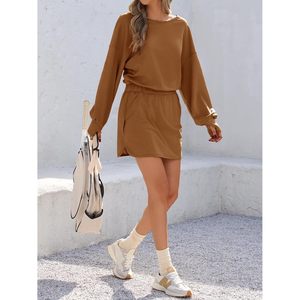 Robe de sport à manches longues pour femme avec short intégré, coupe ample, vêtement de sport respirant en maille pour le printemps et l'été, couleur café - Product Image 4