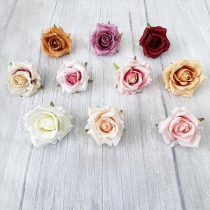 Fábrica de Flores Meiyu, Rosas Artificiales de Seda, Pequeñas Rosas de Esquina, Accesorios de Decoración para Bodas, Decoración del Hogar - Product Image 1