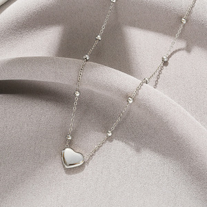 Colgante de acero inoxidable chapado en oro rosa para mujer, cadena de cuentas con forma de corazón, venta al por mayor - Product Image 3