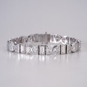 กำไลข้อมือทองคำแท้ 14K ประดับเพชรเลี้ยงในห้องปฏิบัติการสำหรับผู้หญิง เครื่องประดับหรูหราพร้อมเพชรทรงบริลเลียนท์และสไตล์เหนือกาลเวลา - Product Image 1