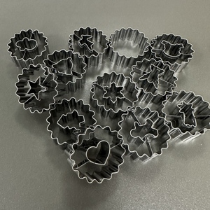 Bán Buôn 12Pcs Mini Giáng Sinh <span class=keywords><strong>Linzer</strong></span> <span class=keywords><strong>Cookie</strong></span> Máy Cắt Đặt Cây Giáng Sinh Gingerbread Người Đàn Ông Người Tuyết Elk Nướng & Nguồn Cung Cấp Bên - Product Image 4