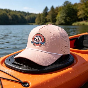 หมวกกอล์ฟแบบมีเชือกกันน้ำ 6 แผง สไตล์วินเทจ พร้อมที่เก็บที  แบบ Snapback Trucker Hat ปักลาย 3 มิติ  รูเจาะแบบ Laser Cut  วัสดุ PVC ยาง  รับทำโลโก้ตามสั่ง - Product Image 3