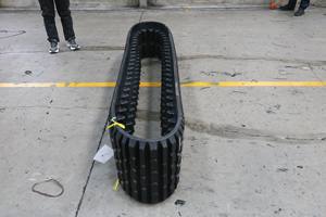 Chenille en caoutchouc pour tracteur tout <span class=keywords><strong>terrain</strong></span>/Courroie en caoutchouc ASV/Chenille pour grue pour Terex Caterpillar - Product Image 2
