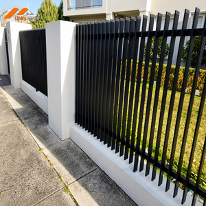 Panneau de clôture métallique préfabriqué pour électrophorèse avec supports de montage sur poteau en béton pour le développement immobilier - Product Image 1