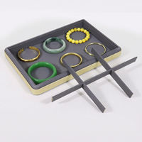 Plateaux de présentation de bijoux empilables de luxe en cuir PU pour bagues, boucles d'oreilles, bracelets et colliers