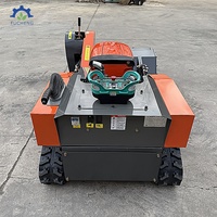 Robot tondeuse diesel 15,5 CV avec télécommande 500 m pour terrains en pente et sur crêtes