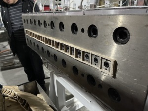 Hoàn toàn tự động PVC cửa máy làm WPC bảng cửa Khung máy làm WPC bảng cửa máy - Product Image 4