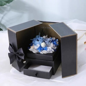 Coffret Cadeau Collier avec Rose Éternelle et Adorable Petit Ours, Fleurs Conservées, Idéal pour la Saint-Valentin, Cadeau pour Maman et Femmes - Product Image 5
