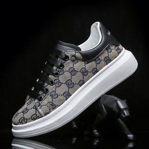 Zapatillas de Lujo Estilo Retro 2026, Nuevas Zapatillas de Hombre de Lujo, Tendencia de Moda, Antideslizantes, Transpirables, con Suela Gruesa, Cómodas para Caminar - Product Image 5