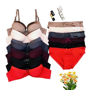 Set Reggiseno Push-Up e Slip con Fiocco Personalizzato OEM ODM per Donna, Lingerie <span class=keywords><strong>Senza</strong></span> <span class=keywords><strong>Ferretto</strong></span>, Produttore di Intimo con Etichetta Privata - Product Image 1