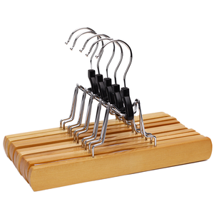 Perchas de Madera Lacada para Extensiones de Cabello con Pinza para Pantalones Colgadores Antideslizantes para Pelucas Estante de Exhibición para Salón - Product Image 1