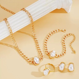 Set de Joyería de Moda Coreana de Lujo de Diseñador Nuevo para Mujer con Collar de Perlas Bañado en Oro y Diamantes para Ti - Product Image 5