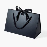 Boîte en papier personnalisée pour cosmétiques, sac de shopping en matériaux recyclés, poignée en corde de coton, emballage imprimé sur mesure