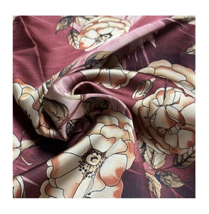 Alta calidad pequeño MOQ Impresión digital armany tela <span class=keywords><strong>de</strong></span> satén <span class=keywords><strong>de</strong></span> seda 95% poliéster 5% spandex tela <span class=keywords><strong>de</strong></span> seda <span class=keywords><strong>de</strong></span> satén para vestido - Product Image 3