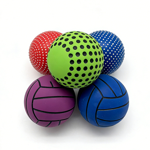 Pallina in Gomma Mini a Punta da 6 cm con Logo Personalizzato, Effetto Pelle di Oca, Rimbalzo Elevato, Giocattolo Antistress per Bambini e Bambine - Product Image 1