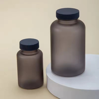 Bouteille en plastique rigide transparente et recyclable pour l'emballage de liquides, idéale pour le stockage de boissons - Offre Spéciale