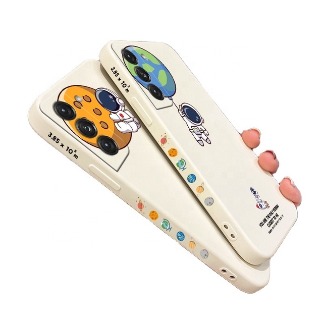 Cute Astronaut Liquid Silicone Soft Phone Case for Samsung Galaxy S22 S21 S20 FE S10 Note 20 10 Ultra Plus A72 A52 A32 A71 A51