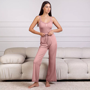 Ensemble <span class=keywords><strong>pantalon</strong></span> et haut à bretelles en dentelle extensible personnalisé pour <span class=keywords><strong>femme</strong></span> – Confortable, décontracté, sexy, idéal pour la maison, été et printemps - Product Image 5