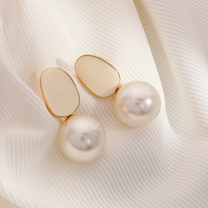 ต่างหูมุกทรงหยดน้ำ ทรงเรขาคณิต ชุบทองแดง สำหรับใส่ทุกวัน - Product Image 4