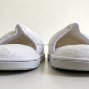 Chaussons d'hôtel jetables en coton, doux, confortables, antidérapants, légers, résistants à l'usure, tendance, de haute qualité pour les clients - Product Image 2