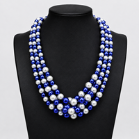 Chaîne de perles acryliques blanches et bleu roi, design grec tendance, pour femmes afro-américaines de la sororité Zeta Phi Beta, cadeau statement