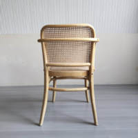 Chaise de salle à manger en bois JP Prague chaises de mariage modernes pour événements de fête chaise nordique en rotin en bois massif