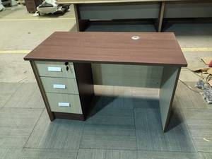 2025 đơn giản hiện đại mô-đun điều hành văn phòng nội thất gia đình Bàn máy tính nhỏ 1.2m 3 ngăn kéo Bàn nhân viên - Product Image 2