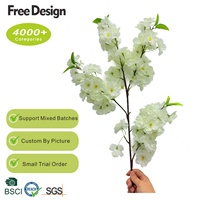 Nouveauté Fleurs artificielles en soie blanche et rose à fleurs de cerisier Haute simulation Décoration pour la Journée de la Terre Décoration de supermarché
