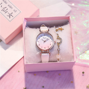 Montre digitale élégante pour filles, idéale pour les examens, avec un design raffiné et délicat. - Product Image 2