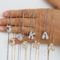 Mode Laiton Boîte Chaîne Lettres Collier Zircon Initiale Pendentif Mère Collier Femmes
