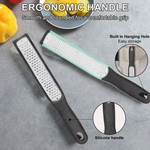Râpe à fromage de haute qualité accessoires de cuisine outils zesteur d'agrumes au chocolat en acier inoxydable avec housse de protection en Silicone - Product Image 4