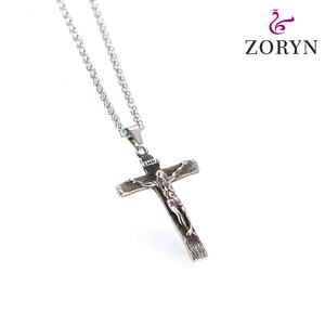 Crucifijo de Acero Inoxidable con Colgante de Cruz de Jesús INRI, Diseño de Madera, Estilo Religioso Gótico Vintage Cristiano, de Acero de Titanio para Hombres y Mujeres - Product Image 3