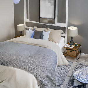 Mesita de noche de hierro de diseño moderno de 23,6 pulgadas OEM y ODM con 2 mesitas de noche de madera de almacenamiento abierto para muebles de oficina o dormitorio para el hogar - Product Image 3