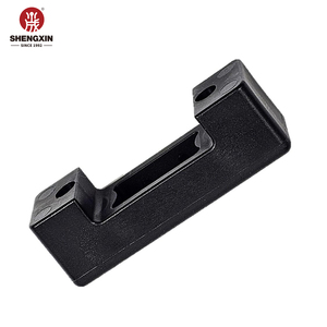 <span class=keywords><strong>Pince</strong></span> à boulon en U de clôture <span class=keywords><strong>pour</strong></span> raccord d'accessoires de clôture en métal à poteau carré - Product Image 2